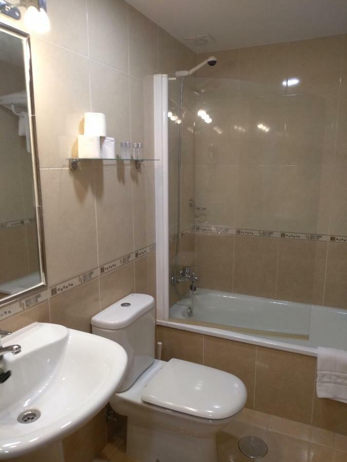 Apartamentos Prestin Onís 외부 사진